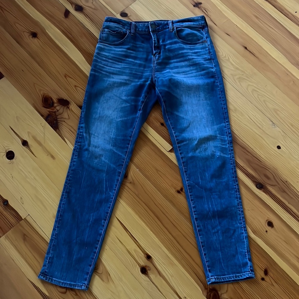 Athletic Fit American Eagle Jeans